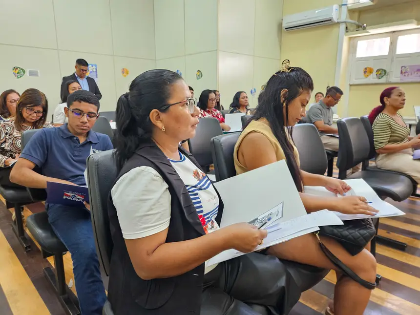 Participantes conversaram sobre abordados temas relacionados à preparação prévia para entrevistas