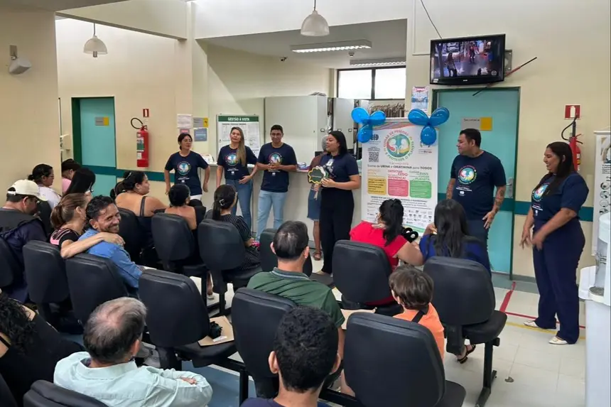 Usuários receberam informações sobre cuidado com os rins