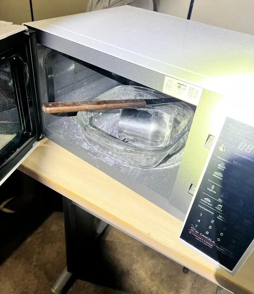 forno microondas para o preparo