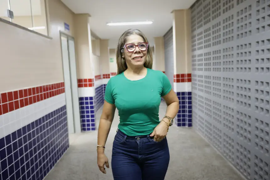 Maria Ocilene, professora