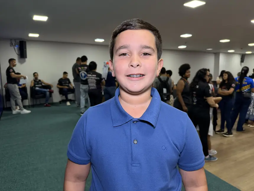 O atleta de jiu-jitsu Júlio César, 10 anos também destacou o apoio como decisivo para sua trajetória no esporte.