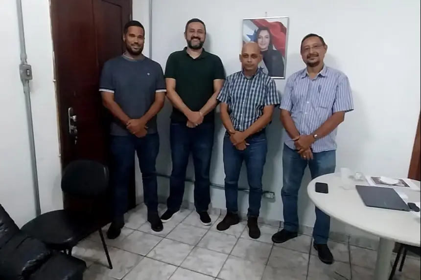 Os representantes de Conceição do Araguaia estiveram reunidos com o diretor de Agropecuária (de blusa preta), Marcos Grande.
