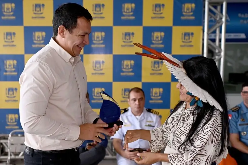 Secretário Júnior Tapajós participou da cerimônia de aniversário: 4 anos