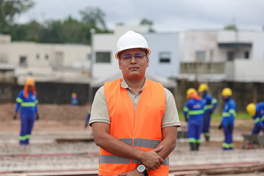 Luiz Felipe 
Gerente de contratos 
Engenheiro <div class='credito_fotos'>Foto: Bruno Cruz / Ag. Pará &nbsp;&nbsp;|&nbsp;&nbsp; <a href='/midias/2026/originais/20260504121026-GF00027002-F00517844.jpg' download><i class='fa-solid fa-download'></i> Download</a></div>