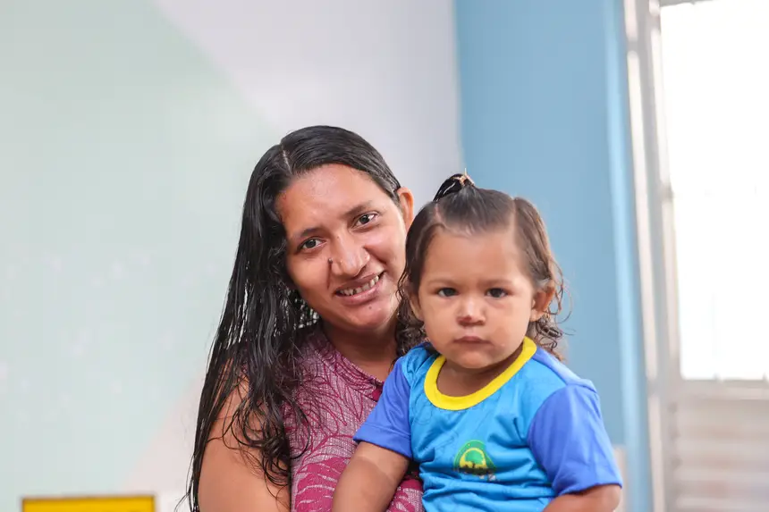 Ana cristina costa - pescadora, mãe da Luna, 1 ano 9 meses <div class='credito_fotos'>Foto: Bruno Cruz / Ag. Pará &nbsp;&nbsp;|&nbsp;&nbsp; <a href='/midias/2026/originais/20260507101340-GF00027026-F00518947.jpg' download><i class='fa-solid fa-download'></i> Download</a></div>