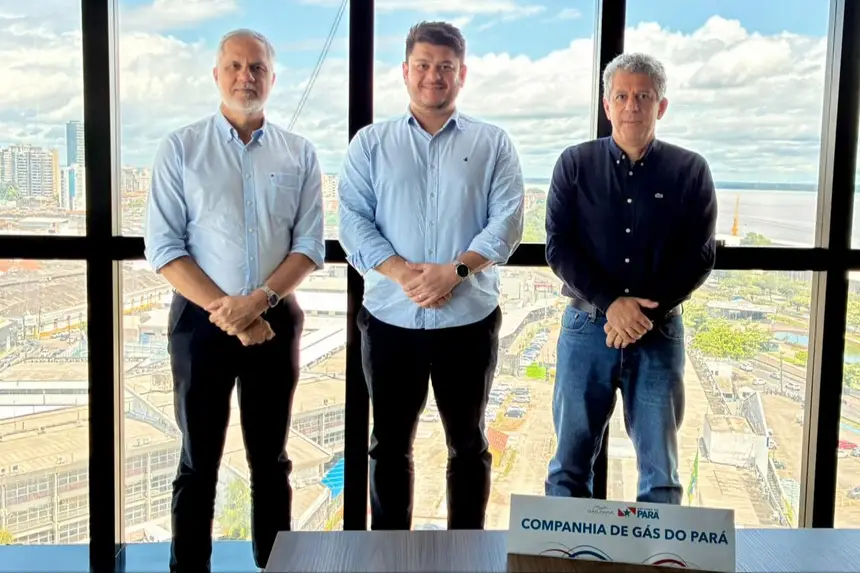 Pelágio Carvalho, da Reicon, foi recebido por Cláudio Moraes, diretor-presidente da GdP, e Paulo Guardado, diretor técnico e comercial da Companhia