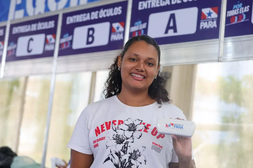 Júlia Soares 
Estudante <div class='credito_fotos'>Foto: Bruno Cruz / Ag. Pará &nbsp;&nbsp;|&nbsp;&nbsp; <a href='/midias/2026/originais/20260514093532-GF00027079-F00520903.jpg' download><i class='fa-solid fa-download'></i> Download</a></div>