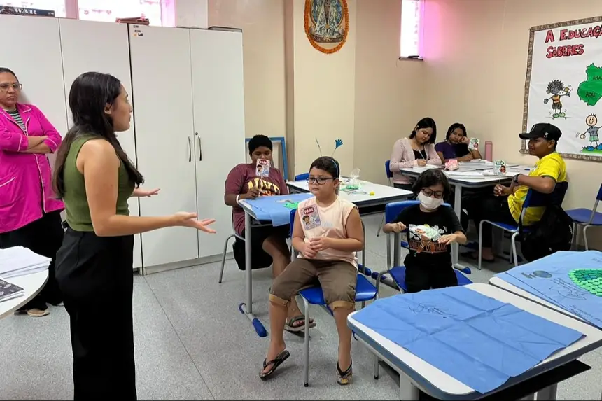 Alunos da Classe Hospitalar Prof. Roberto França também participaram da campanha de conscientização promovida pelo Serviço de Controle de Infecção Hospitalar do Hoiol.