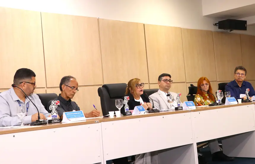 Mesa de abertura do Seminário