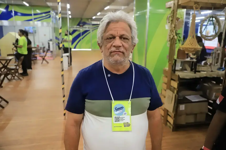 Professor Antônio Lucas 