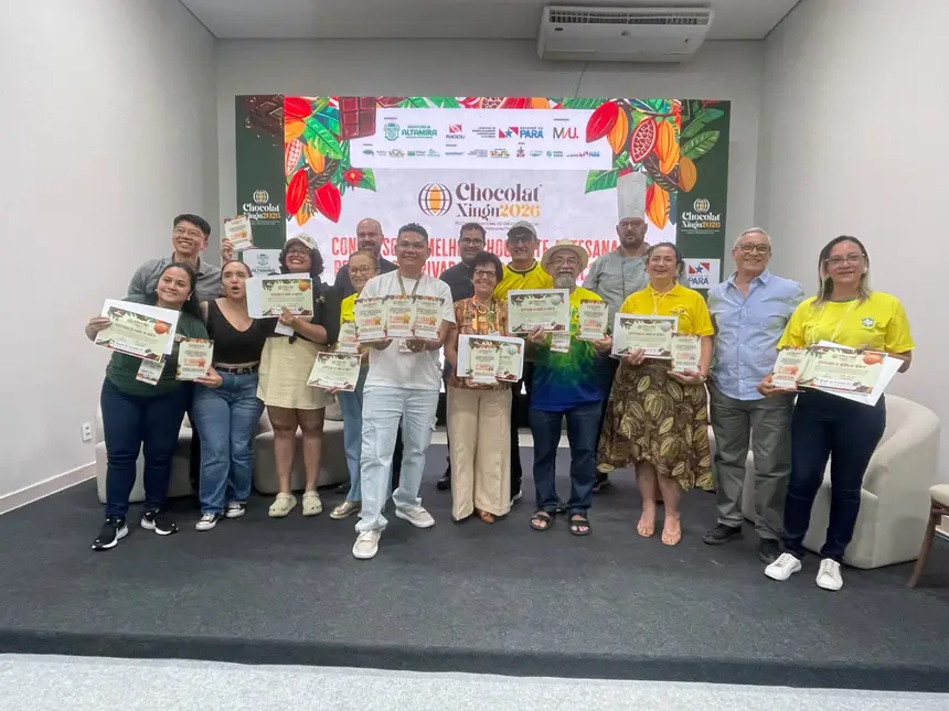 Todos os premiados do concurso organizado pelo CVACBA. 