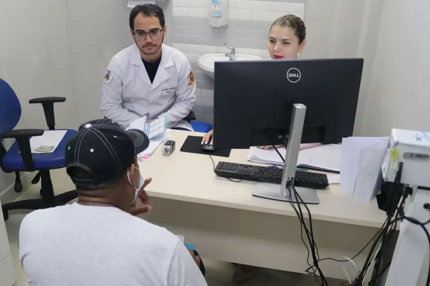 Paciente sendo atendido