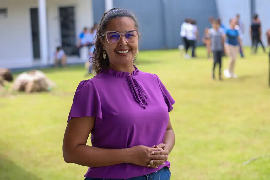 Bruna Araújo Diretora