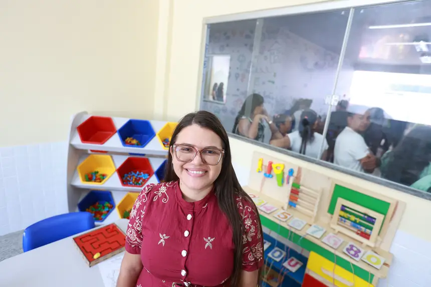 Adrielly Castro, diretora da creche