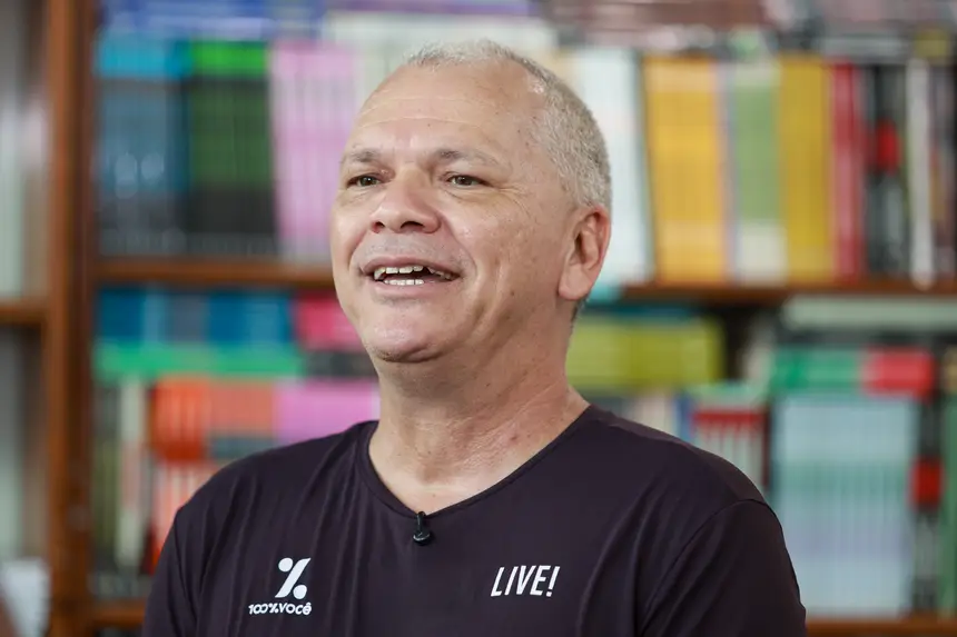 Ciro Mangas - Livraria didática <div class='credito_fotos'>Foto: Bruno Cruz / Ag. Pará &nbsp;&nbsp;|&nbsp;&nbsp; <a href='/midias/2026/originais/20260828113505-GF00027706-F00542288.jpg' download><i class='fa-solid fa-download'></i> Download</a></div>