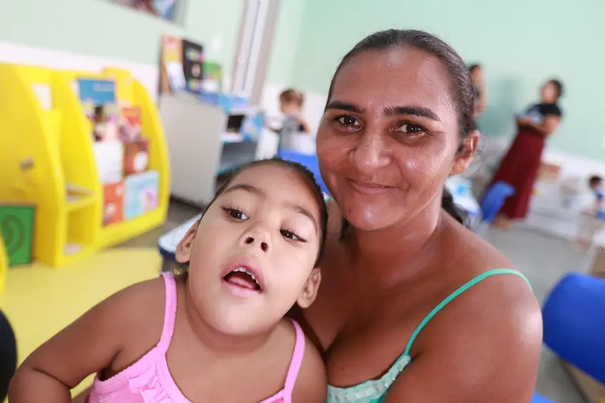 Antônia Silva, mãe da Eloá
