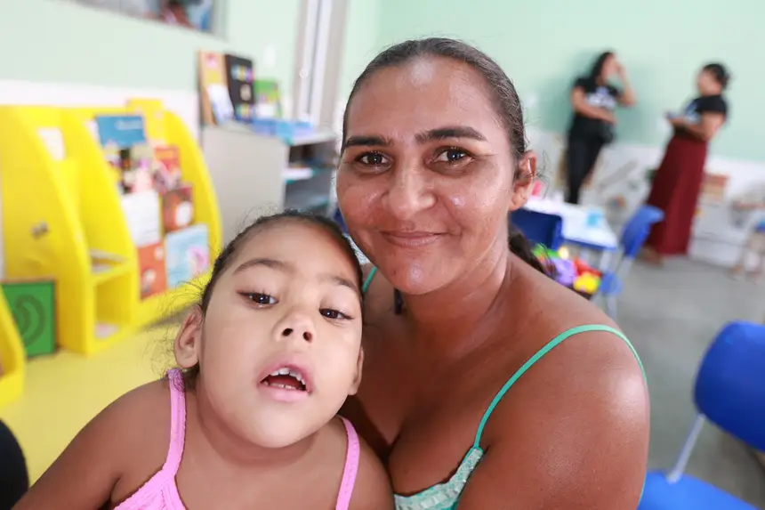 Antônia Silva, mãe da Eloá <div class='credito_fotos'>Foto: Marcelo Lelis / Ag. Pará &nbsp;&nbsp;|&nbsp;&nbsp; <a href='/midias/2026/originais/20260922093845-GF00027839-F00547096.jpg' download><i class='fa-solid fa-download'></i> Download</a></div>