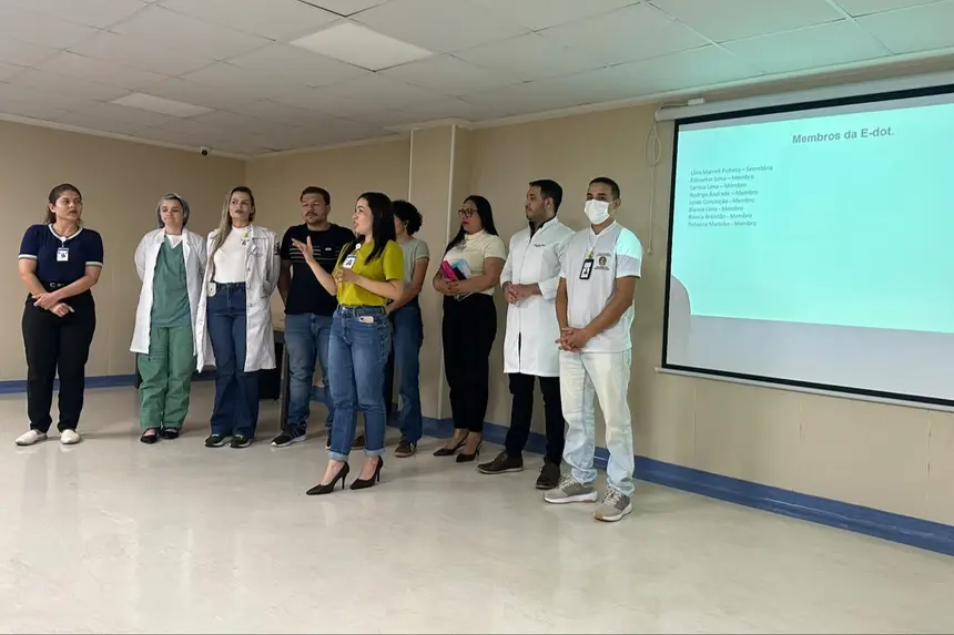Membros da E dot