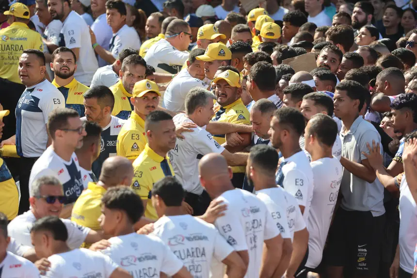  <div class='credito_fotos'>Foto: Rodrigo Pinheiro / Ag. Pará &nbsp;&nbsp;|&nbsp;&nbsp; <a href='/midias/2026/originais/20261013155233-GF00027902-F00550006.jpg' download><i class='fa-solid fa-download'></i> Download</a></div>