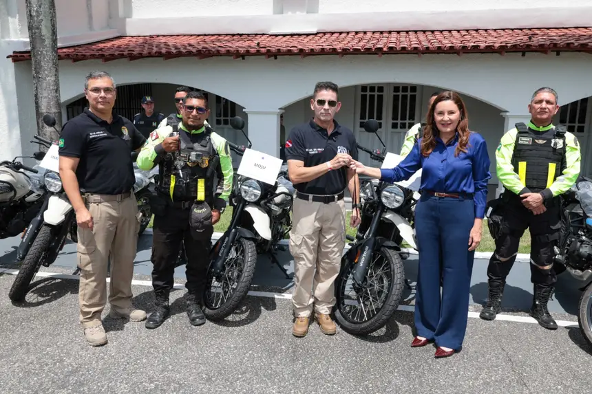 Governadora Hana Ghassan entregou equipamentos para reforço a forças de segurança de municípios paraenses