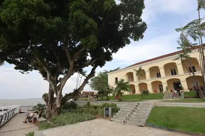 galeria:  Casa das Onze Janelas