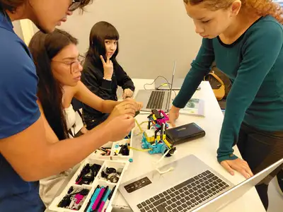 notícia: Sectet leva Caravana da Ciência e Tecnologia às Usinas da Paz Cabanagem e Benevides