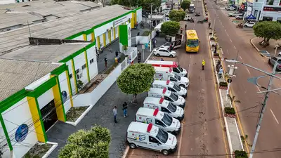 galeria: ENTREGA de AMBULÂNCIA / PARAGOMINAS 