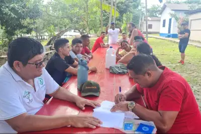 notícia: Com Emater, moradores de reserva extrativista em Curralinho acessam políticas públicas 