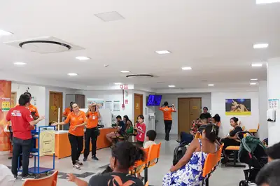 notícia: Centro de Inclusão e Reabilitação incentiva a leitura entre usuários e acompanhantes