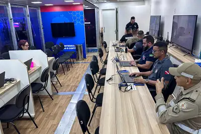 notícia: Centro Integrado de Comando e Controle garante segurança dos foliões em Cametá