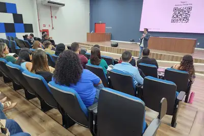 notícia: Workshop da Semas orienta servidores sobre mitigação de impactos e suporte a comunidades