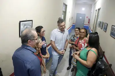 notícia: Seduc realiza visita estratégica ao CEEJA Professor Luiz Octávio Pereira e reforça fortalecimento da Educação de Jovens e Adultos