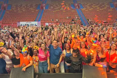 notícia: Governo do Pará reúne mais de 3 mil idosas no 24º Baile de Carnaval da Melhor Idade promovido pela Seel