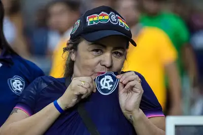 DJ França Almeida: 'estar sempre na resistência'