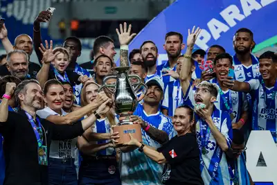 notícia: Re-Pa reúne mais de 44 mil torcedores e reforça campanha do Pará contra violência que atinge a mulher