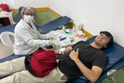notícia: Hemopa leva campanha de doação de sangue à Unama e mobiliza comunidade acadêmica em Belém