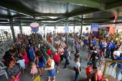 notícia: Por Todas Elas e Por Todos Eles levam mais de 30 serviços à UsiPaz Icoaraci/Outeiro