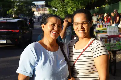 Foto: Pedro Guerreiro / Ag. Pará Janaína ao lado da mãe, Esveralda Barbosa: Pará é um estado que abre portas