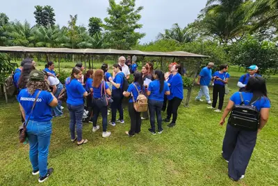 notícia: Estudantes do ensino técnico visitam Rota da Bioeconomia no Pará