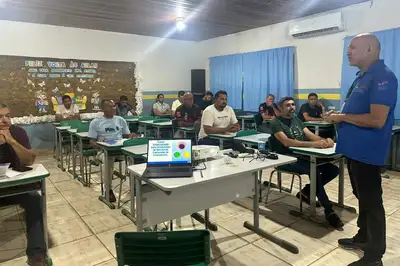 notícia: Detran capacita mototaxistas e condutores de transporte de emergência em Marabá e Xinguara