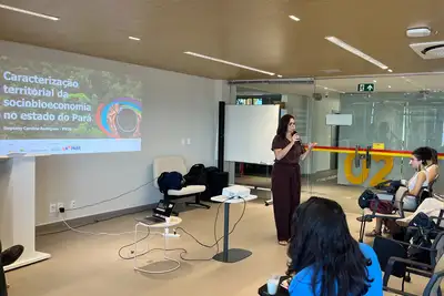 notícia: Semas debate fortalecimento da sociobioeconomia durante encontro Casa Sociobio, em Belém
