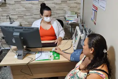 notícia: De portas abertas novamente, Hospital Anita Gerosa realiza atendimento das primeiras gestantes