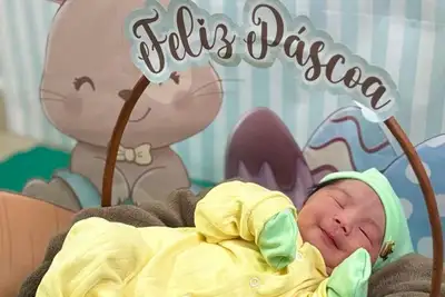 notícia: Hospital Santa Rosa realiza ensaio fotográfico de recém-nascidos para celebrar a Páscoa  