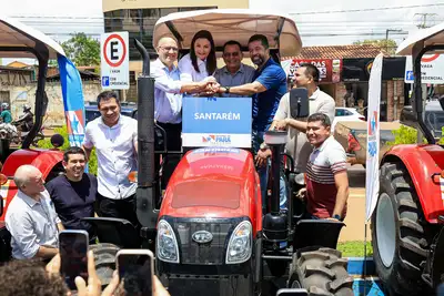 notícia: Governadora Hana entrega tratores a municípios do Oeste paraense para fortalecer a agricultura familiar