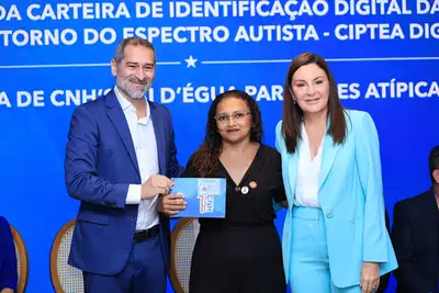 notícia: Governadora Hana Ghassan entrega mais 150 Carteiras de Habilitação para mães atípicas