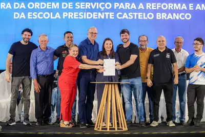 notícia: Governadora Hana Ghassan destina R$ 8,2 milhões à reconstrução de escola e ao "Bora Estudar" em Paragominas 