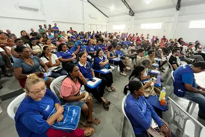 notícia: Adepará e Vigilância Sanitária apreendem e inutilizam 500 quilos de polpas clandestinas em São Domingos do Capim