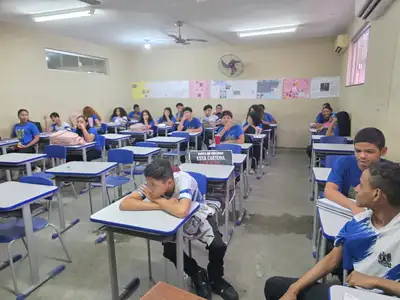notícia: Projeto leva para as salas de aula o diálogo sobre combate à violência contra a mulher