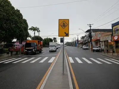 notícia: Detran reforça sinalização na Rodovia Mário Covas com novas faixas de pedestres