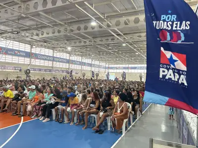 notícia: Estado entrega mais de 1,3 mil óculos de grau a moradoras de Icoaraci e Outeiro